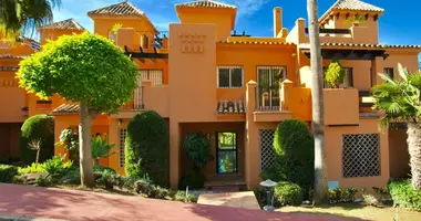 Reihenhaus in Bel Air, Spanien