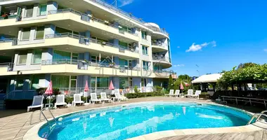 Квартира 2 комнаты в Несебр, Болгария