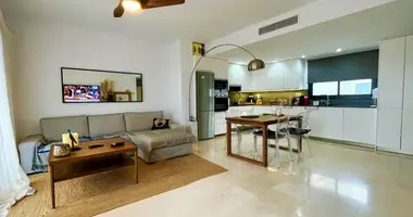 Penthouse 4 pokoi w Casares, Hiszpania