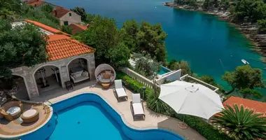 Maison 5 chambres dans Comitat de Split-Dalmatie, Croatie
