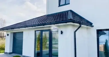 Casa 4 habitaciones en Zelenogradsky District, Rusia