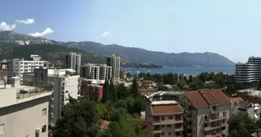 Apartamento 3 habitaciones en Budva, Montenegro