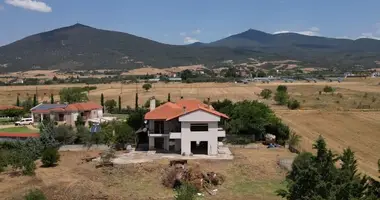 Townhouse in Lakkia, Greece