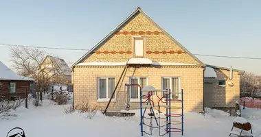 Dom w Ratomka, Białoruś