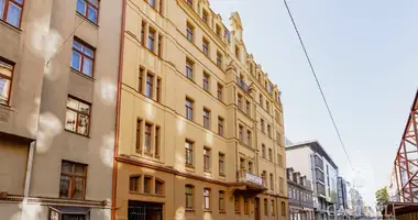 Квартира 3 комнаты в Рига, Латвия