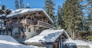 Chalet 7 bedrooms in Courchevel, France