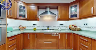 3 bedroom apartment in Valencia, Spain