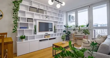 Квартира 2 комнаты в Варшава, Польша