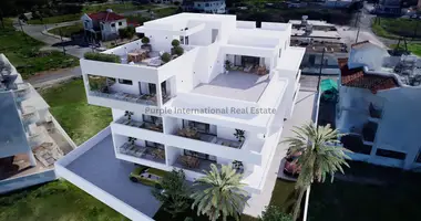 Квартира 3 спальни в Дериния, Кипр