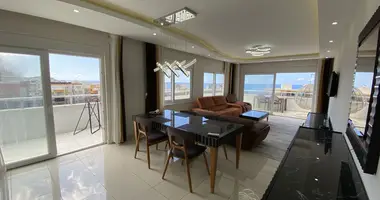 3 bedroom apartment in Mahmutlar, Turkey