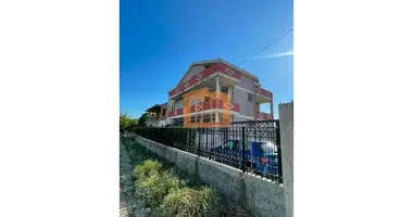 Maison 9 chambres dans Maminas, Albanie