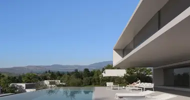 4 bedroom apartment in Estepona, Spain
