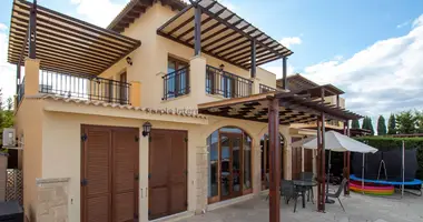 2 bedroom apartment in Kouklia, Cyprus