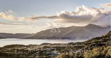 Apartamento 2 habitaciones en Tivat, Montenegro