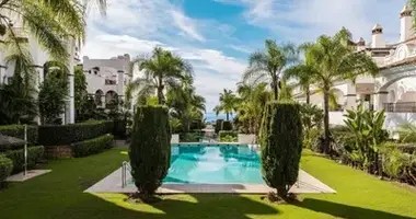 Mieszkanie 3 pokoi w Marbella, Hiszpania