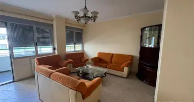 Bureau 153 m² dans Tirana, Albanie