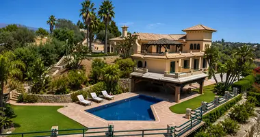 6 bedroom house in Spain