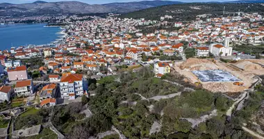 Участок земли в Okrug Gornji, Хорватия