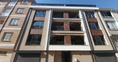 Apartamento 4 habitaciones en Tepebasi, Turquía