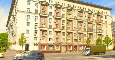 Büro 613 m² in Moskau, Russland