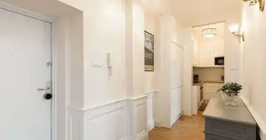 Квартира 1 комната в Варшава, Польша