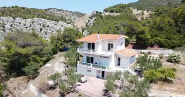 Herrenhaus 6 zimmer in Loutraki Perachora Agioi Theodoroi Municipality, Griechenland