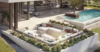 4 bedroom house in San Roque, Spain