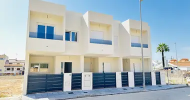 Villa 3 bedrooms in Pilar de la Horadada, Spain