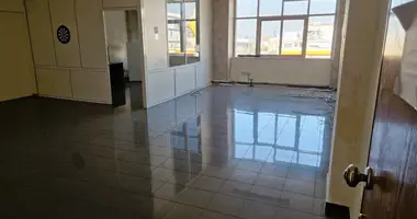 Oficina 100 m² en Limasol, Chipre