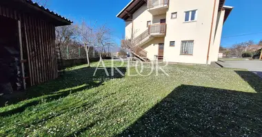 Casa 8 habitaciones en Marinici, Croacia