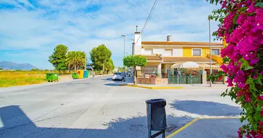 Townhouse 5 bedrooms in El Saladar, Spain