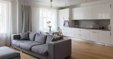 Wohnung 3 zimmer in Riga, Lettland