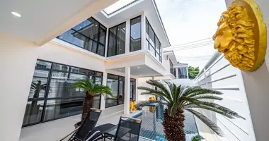 Дом 7 спален в Паттайя, Таиланд