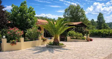 Hôtel 500 m² dans Neos Marmaras, Grèce