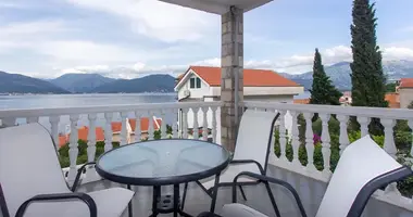 Apartamento 9 habitaciones en Montenegro