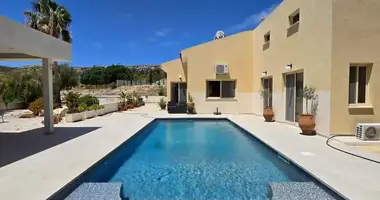 Haus 3 Schlafzimmer in Pissouri Municipality, Zypern