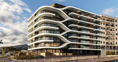 Apartamento 3 habitaciones en Funchal, Portugal