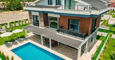 Villa 5 habitaciones en Fethiye, Turquía