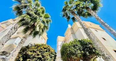 2 room apartment in Torrevieja, Spain
