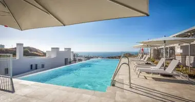 2 bedroom apartment in Benalmadena, Spain