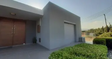 Apartamento 4 habitaciones en Pyrgos Lemesou, Chipre