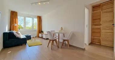 Mieszkanie 2 pokoi w Kraków, Polska