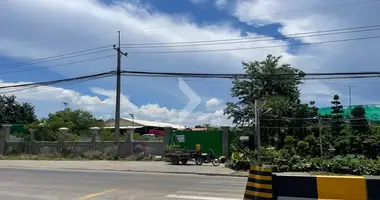 Участок земли в Sangkat Chrang Chamreh Pir, Камбоджа