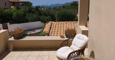 Maison de ville 2 chambres dans Loutraki Perachora Agioi Theodoroi Municipality, Grèce