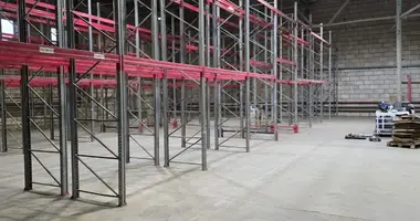 Almacén 2 600 m² en Shcherbinka, Rusia