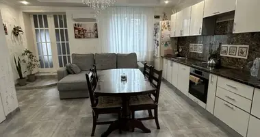 Dom 4 pokoi w Nerubaiske, Ukraina