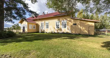 Maison dans Laukula, Finlande