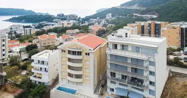 1 bedroom apartment in Becici, Montenegro