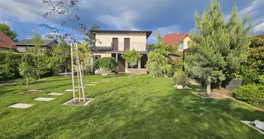 Casa 5 habitaciones en Csomor, Hungría