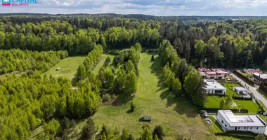 Участок земли в Riese, Литва